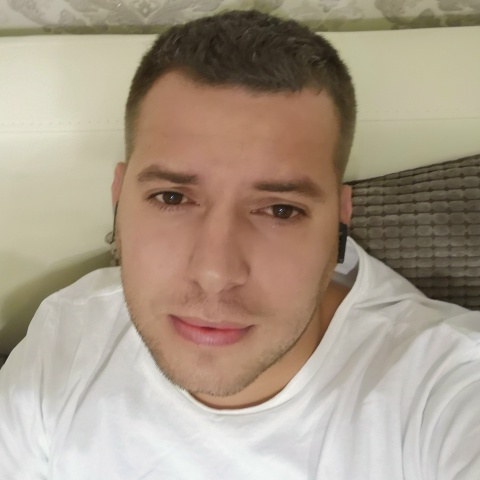 Алексей Канушкин